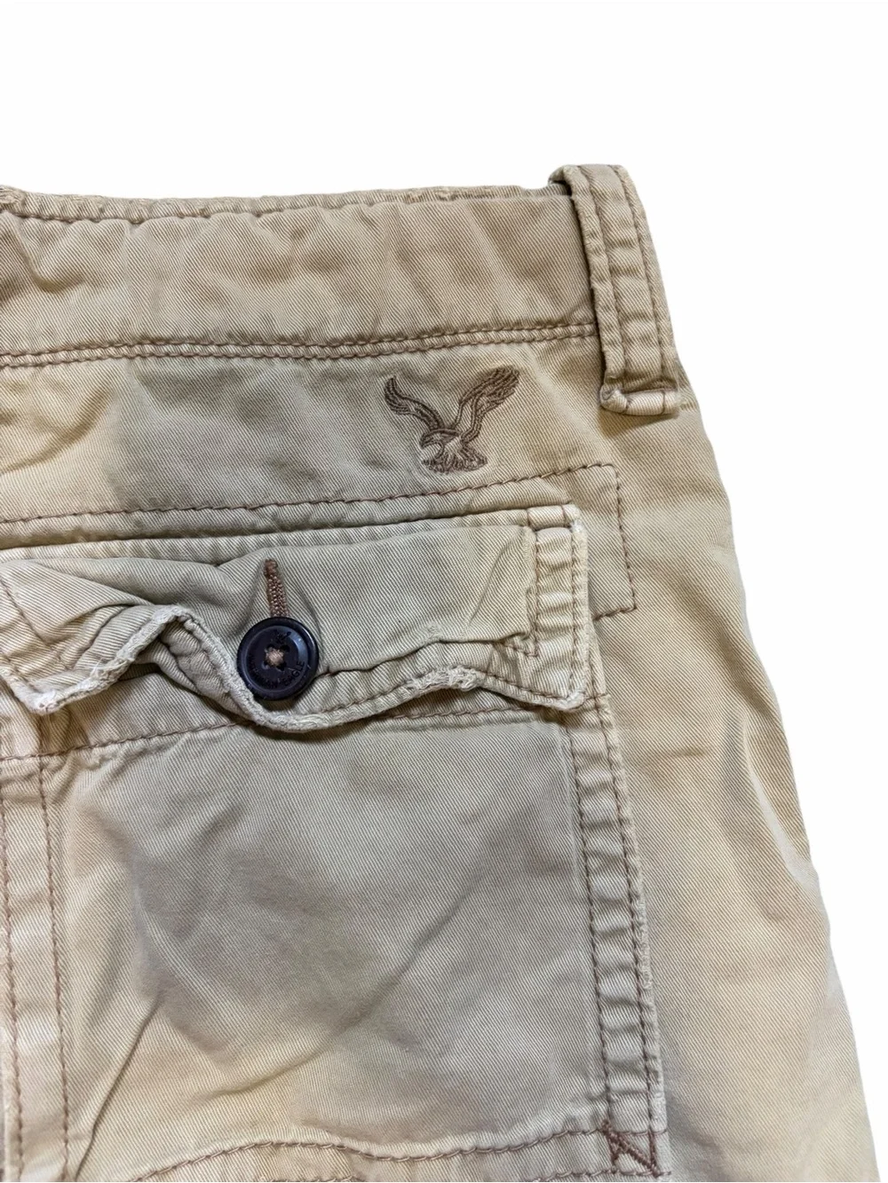 American Eagle Outfitters Beige Cargo Shorts - Casual Utility